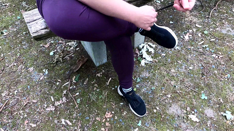 Bouncy Tits Action: Using Her Tits and Vagina While Picnic