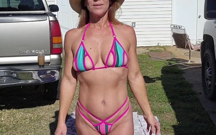 Beautifulness: Cuando está caliente y mojado puedes manejarme