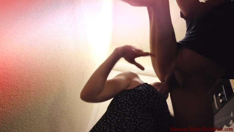 Glamour: Pompino, rimming e sesso anale hardcore con il mio appuntamento...