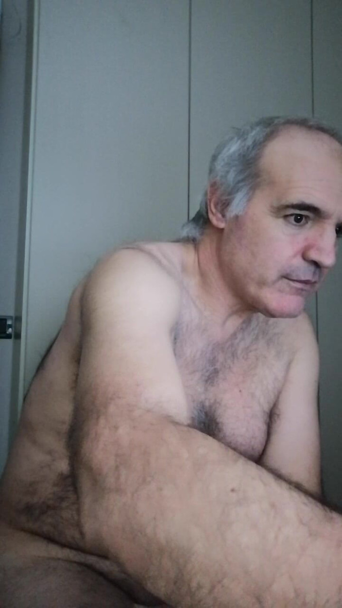 Setesesso7: Una bella sega di notte con sborrata