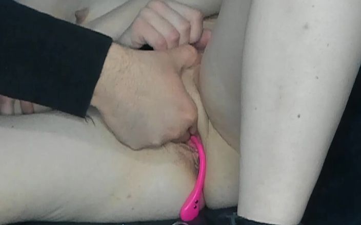 Angel skyler 69: My boyfriend masturbates me and passes his finger, I love...