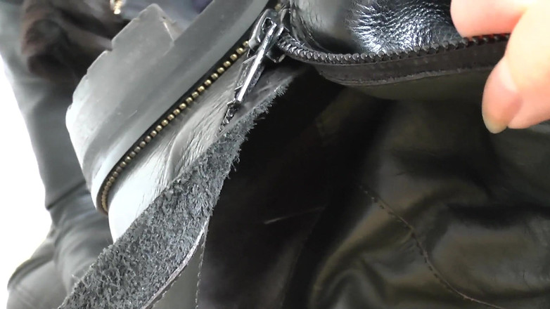 Lady Victoria Valente: सख्त गंध प्रशिक्षण: नायलॉन के पैरों और जूतों को सूंघें! पीओवी, लेडी विक्टोरिया वैलेंटे