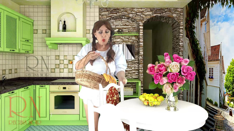 Regina Noir: Pembantu ceria tanpa celana dalam makan pisang banyak di ruang...