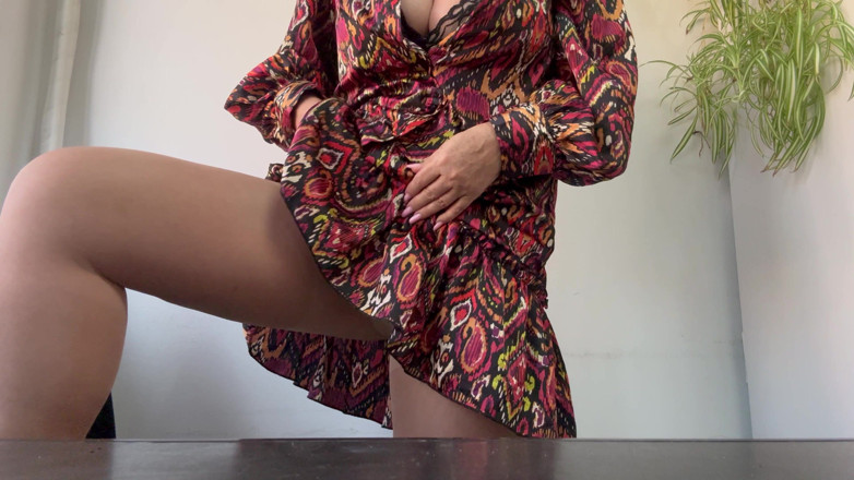 Step Mommy: Hot Sexy MILF Rubs Her Pussy Through Pantyhose