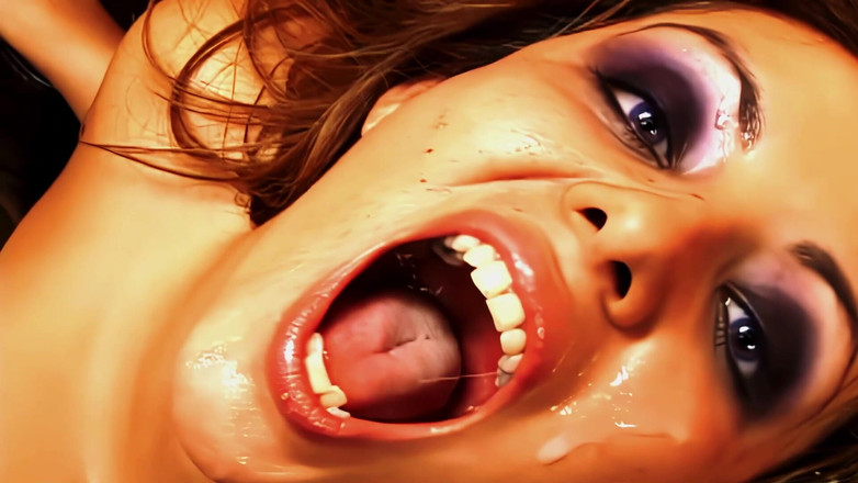 FapFlare: Nadržená Latinoameričanka Lorena Sanchez dostane tvrdě udeřenou mokrou kundičku před...