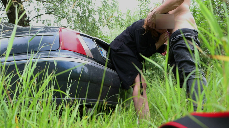 AnnaHomeMix: O frumusețe cu forme încearcă analul pentru prima dată în natură, ejaculare în...