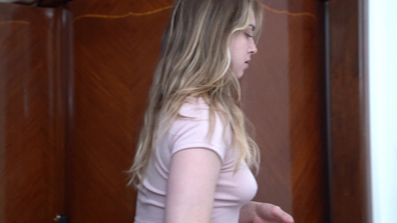 Keila Bassi: Rubbing My Wildly Against My Friend (custom Video)