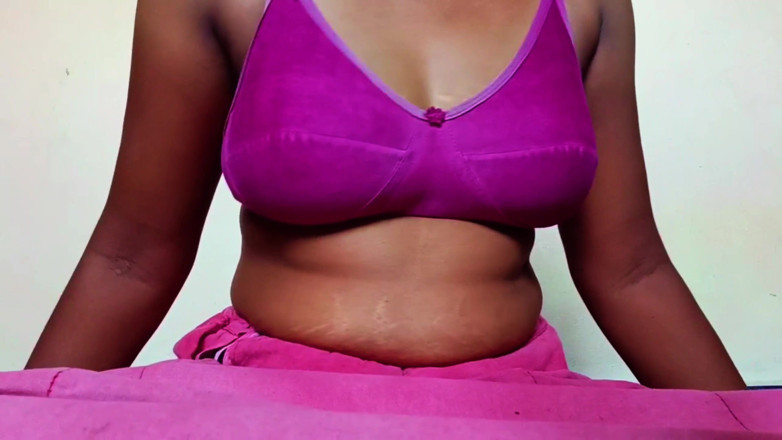 Ammukutty88: Ammu Takes off Her Bra and Reveals One of Her...