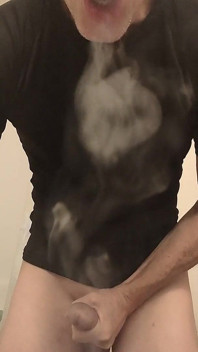 Daddy's Bulge Daddy Blows