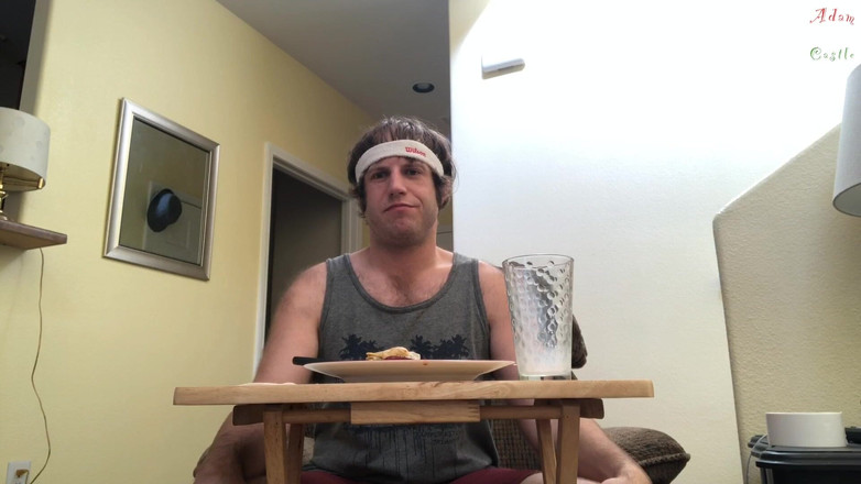 Adam Castle Solo: Eatin burrito, jo ve sevgilisi döl ye cei