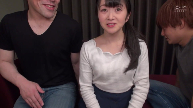 Strix: Housewife Sayuri has a threesome to make up for all...
