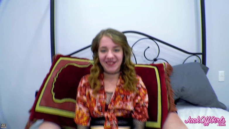 JackOffGirls: 19yo Dakota Burns very first edging session strokes and teases...