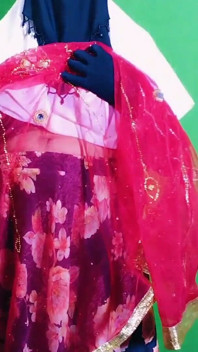 La ragazza calda ha dato al padrone di casa qualcosa che non aveva mai pensato, sesso con il padrone di casa per il pagamento dell'affitto in India