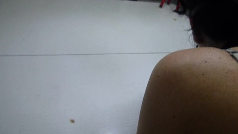 Toilet Mommy: Tôi đang đụ ả điếm của tôi trên bàn với dây xích