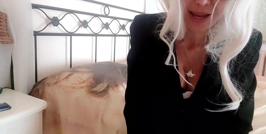 savannahamatoriale: シャンタルチャンネル、マッサージが必要な継母として