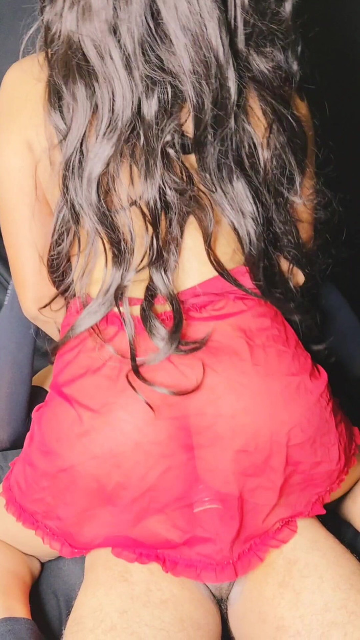 Deepthinair: Hacer Trampa En Navidad: El Secreto Oscuro De Una Esposa