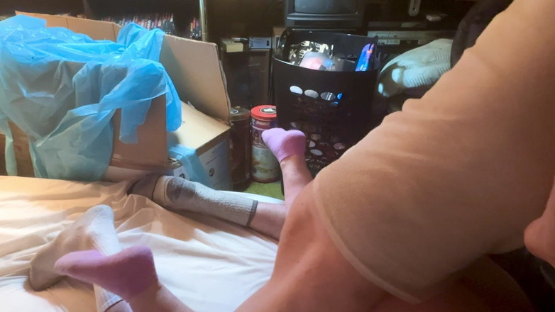 Alpha stud 4 u: Mengusiknya di atas urutan basement yang kotor