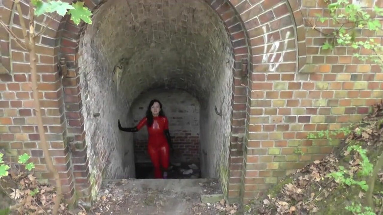 Wanilianna: Drăguță legată și legată cu bilă