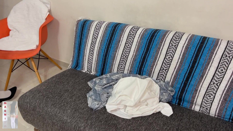 Magnita: Latin hizmetçi koleksiyonu dört 40 dakikadan fazla