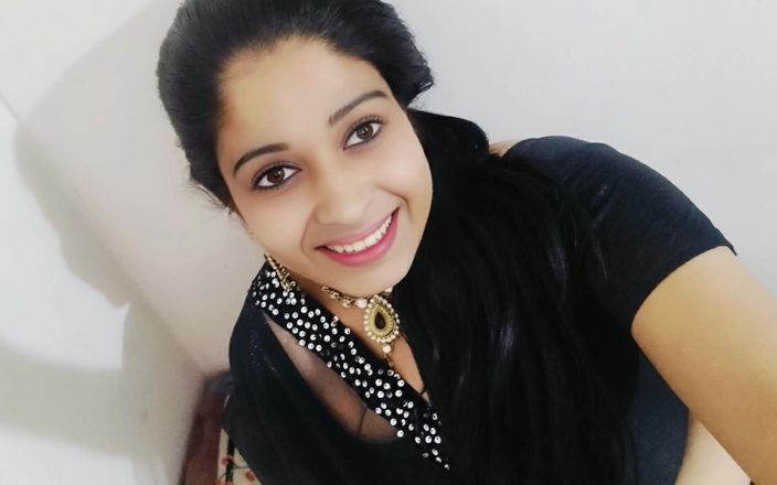 Yourdidipriya: Indian Bhabhi Grabbed Devar Thick Cock and Got Fucked in...