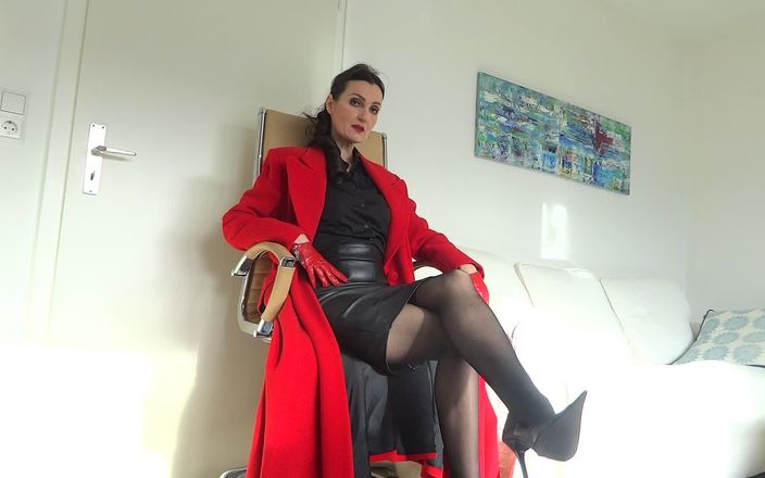 Lady Victoria Valente: Red coat fetish - JOI cum countdown