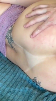 I Told the Bitch to Flash Her Ass While Eating Her Pussy