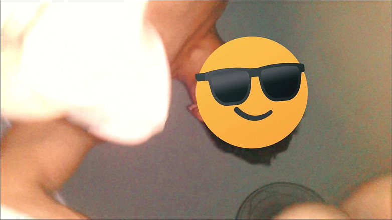 Lily & Theo: Хто хоче відсмоктати мою пизду, наповнену членом? Частина 1