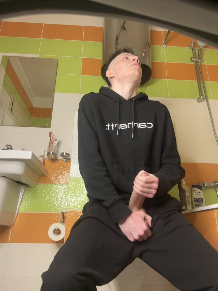 Morflot24: Le coup de solo coquin de Hot Twink