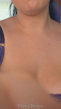 POV fait pour jouir en suçant des longs ongles : fétiche des ongles non-genre, dirty talk et branlette