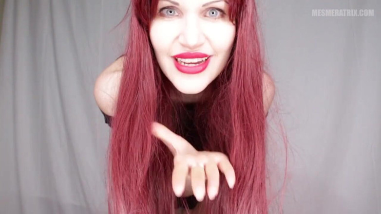 Lady Mesmeratrix Official: Penis de 5 cm...