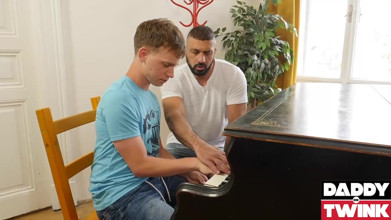 Daddy On Twink