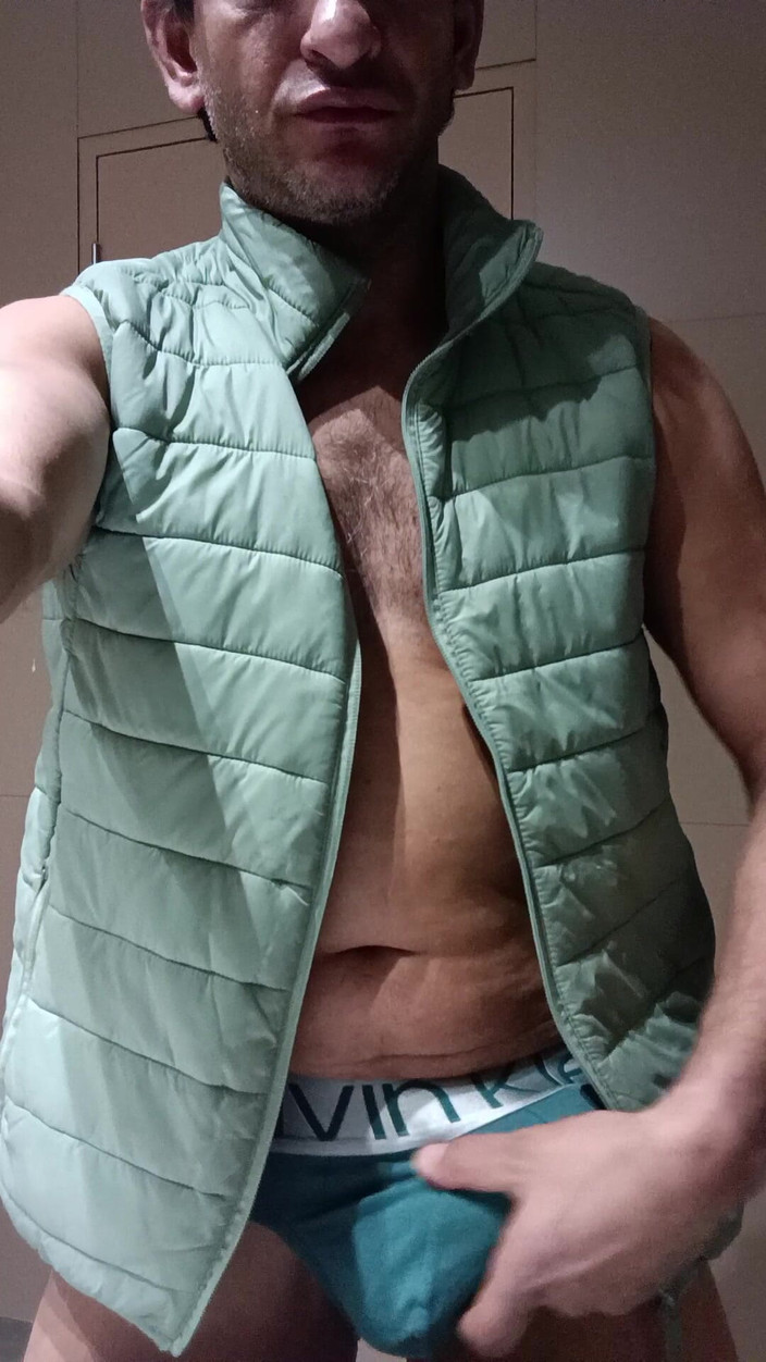 Boy top Amador: Después Del Trabajo, Un Baño Muy Sabroso