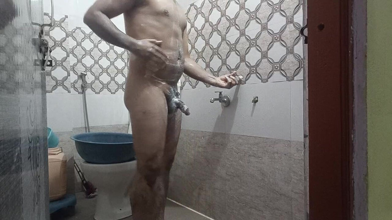 LovedSunsine1990: It Was 12:00 O'clock Tonight While Working Out