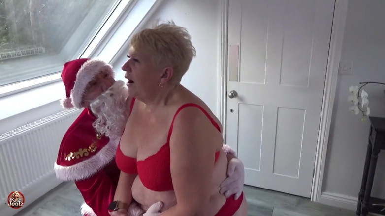 Uk Joolz: Filthy Santas Grotto!