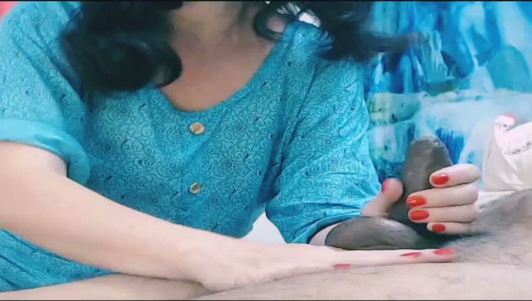 Bolly Karma: Güzel kız her türlü mükemmele sahip