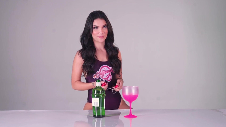 California TV: Nog Nooit Heb Ik Ooit - Japa Nordestina