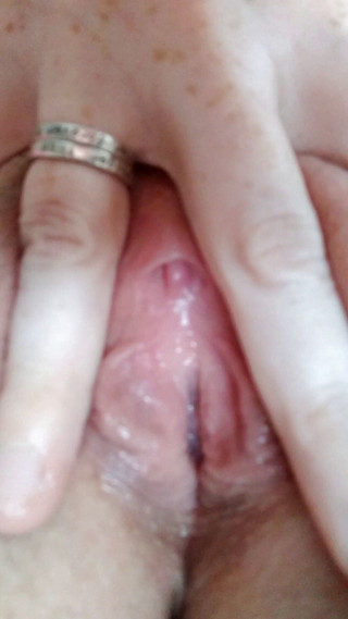 Lady_the_Tramp: Closeup Creamy Kegel Contractions