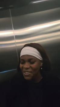 From Strangers to Blowjob in 60 Seconds