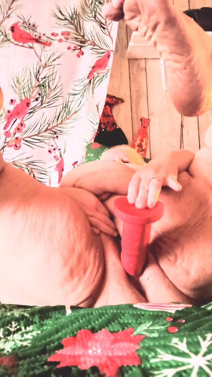 HerculesnVENUS: Mang theo 2 của bạn bởi 4 cô ấy đã đụ xong 8 và muốn thêm 10...