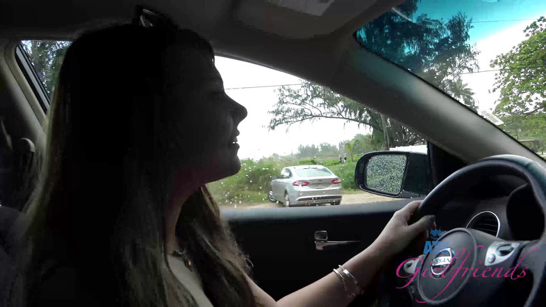 ATK Girlfriends: Liburan virtual di hawaii sama cali hayes bagian 2