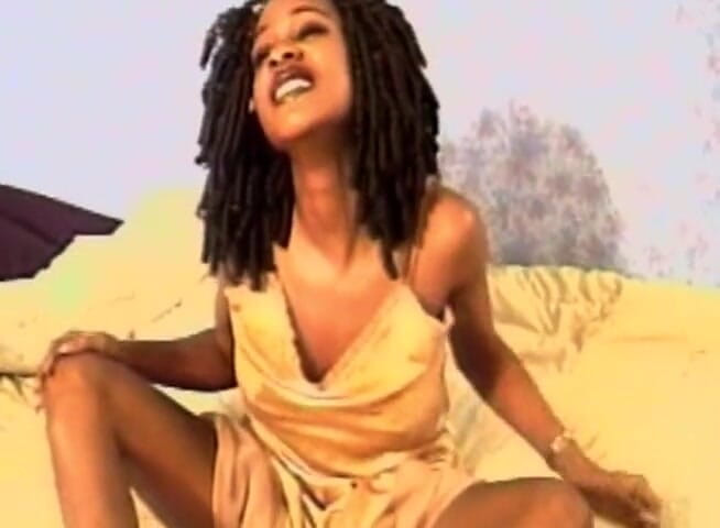 Dark Extreme: Black slut pussy slammed on the bed