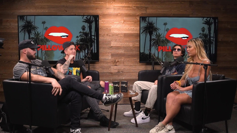 Pillow Talk: Kazumi odpočívá s trpaslíkem