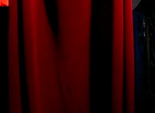 Analiscius: Cewek latina super rambut gimbal ini dientot habis-habisan sebagai imbalannya