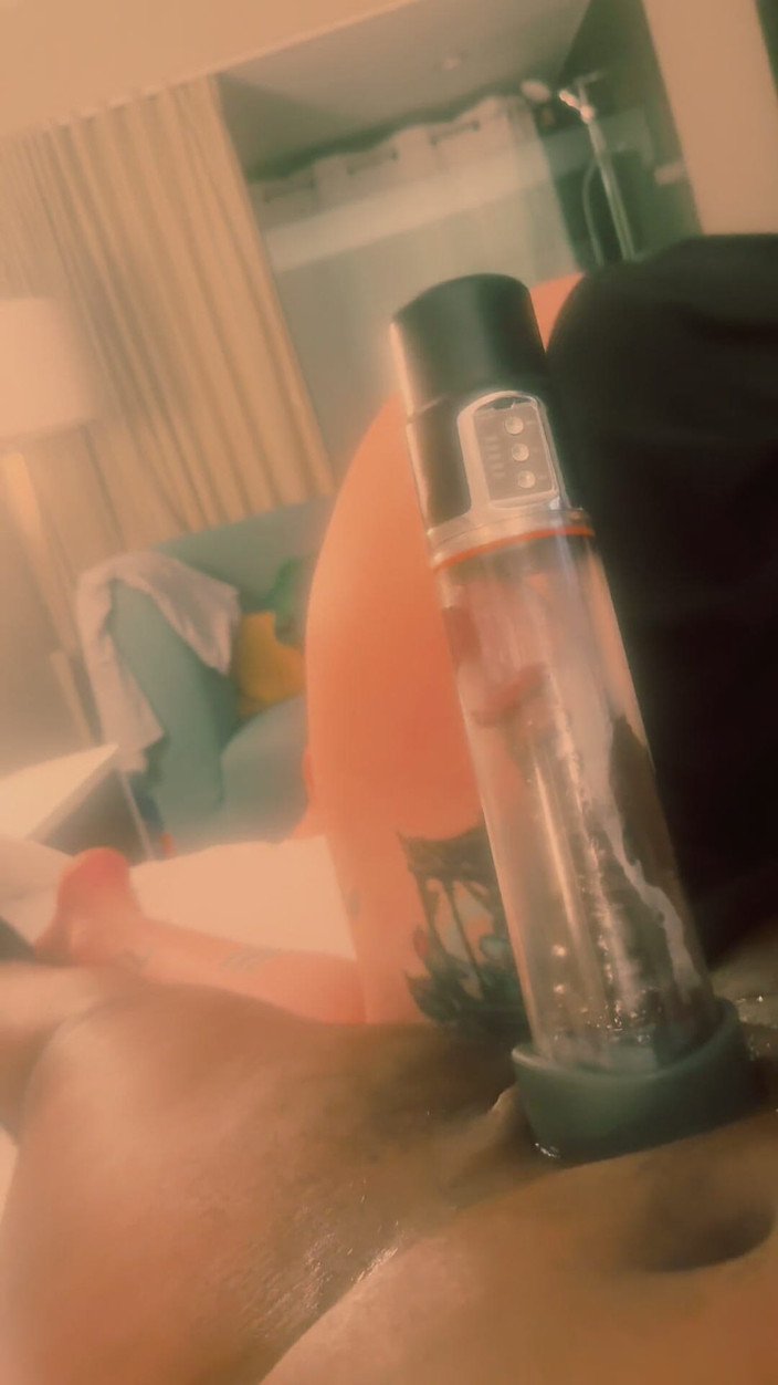 SquashDaddy: पंप, मटकाना, चूसना, चुदाई और नट