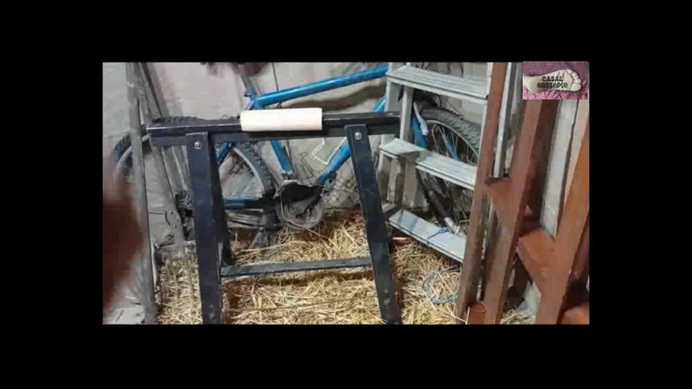 Casal Gresopio BDSM: Adorare i piedi e succhiare il cazzo di dom Gresopio 2