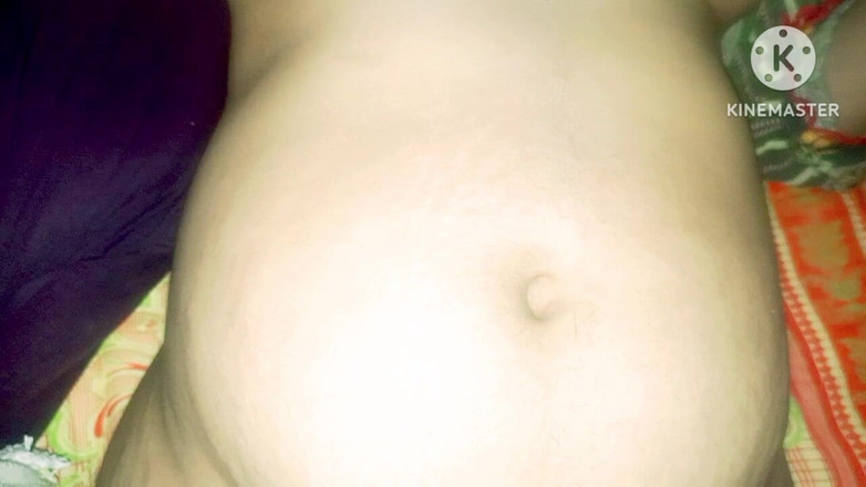 Lubnawife: 农村小嫂在镜头前给她的岳父打电话并有