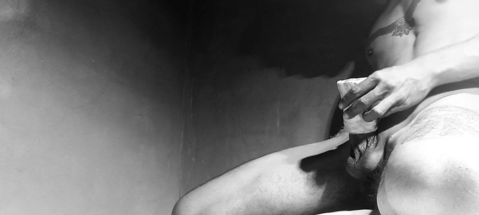 213san: Mi masturbo nella mia stanza quindi mi masturbo