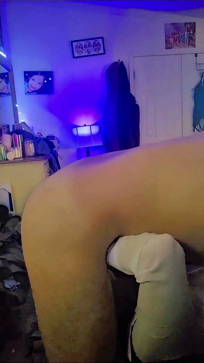 RumorRedd: Open Wide - Amateur Deepthroat
