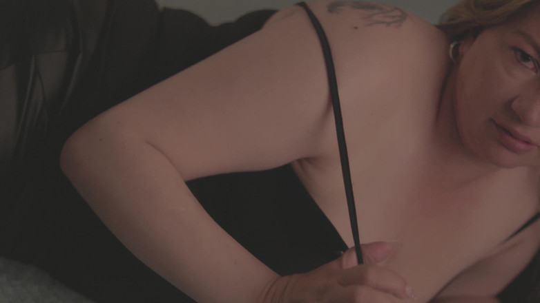 Lady_lure: Hanya datang untuk menyapa!