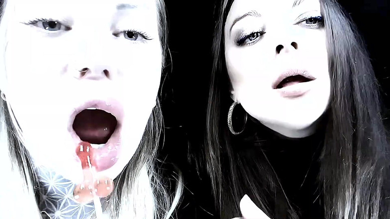 Goddess Misha Goldy: Candy Dicks &amp; Cruel Tease - Honění pro nás